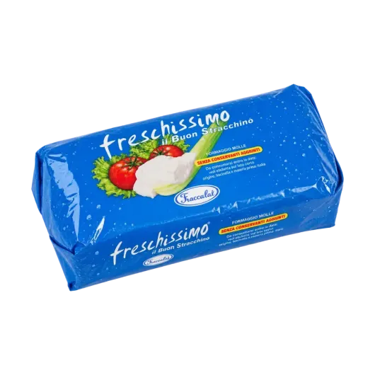 Queso Stracchino Frescolat de 1 kg, especialidad italiana de leche de vaca, fresca y cremosa, presentada en tarrina.